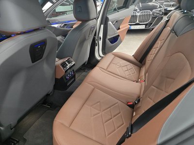 2023 BMW I5 — фото 10