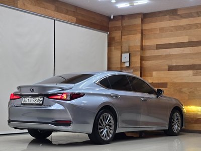 LEXUS ES - 5