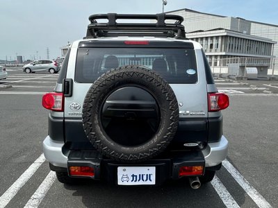 TOYOTA FJ CRUISER - 4