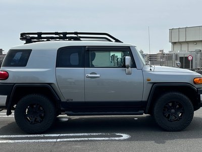 TOYOTA FJ CRUISER - 3