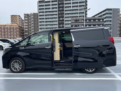 TOYOTA ALPHARD - 5