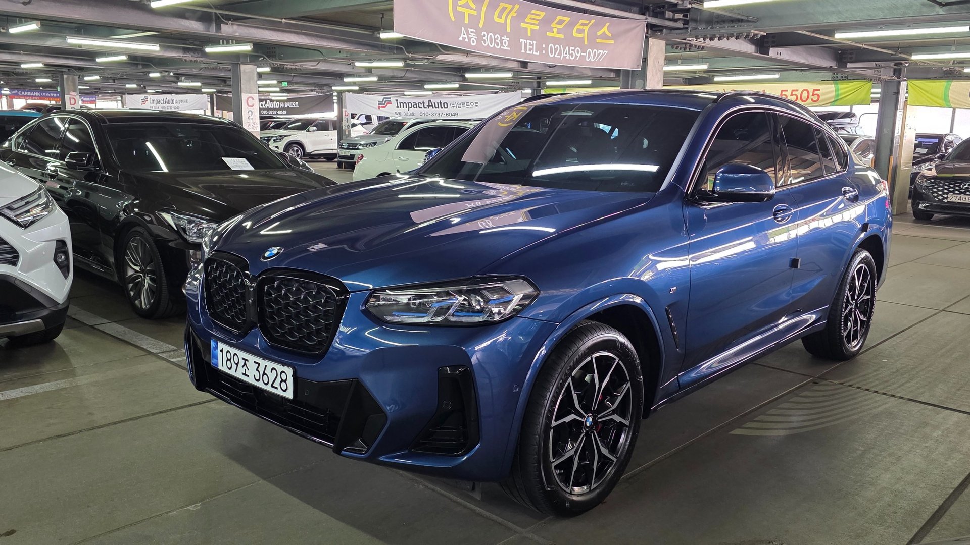 BMW X4 - View 1
