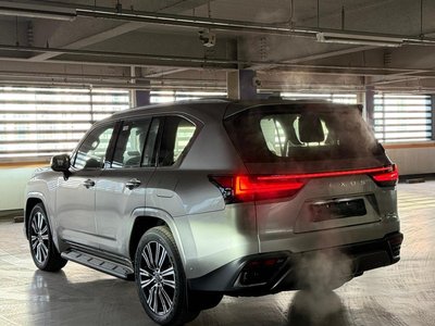 LEXUS LX - 5