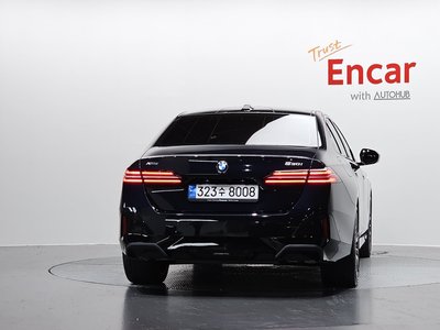2024 BMW 5 SERIES 照片 4