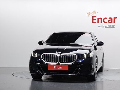 2024 BMW 5 SERIES 照片 2