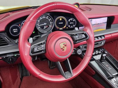 2021 Porsche 911 — миниатюра 12