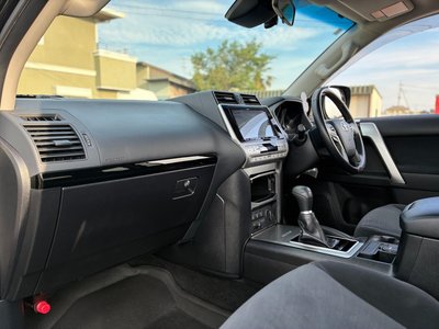 2022 Toyota LAND CRUISER PRADO 缩略图 13