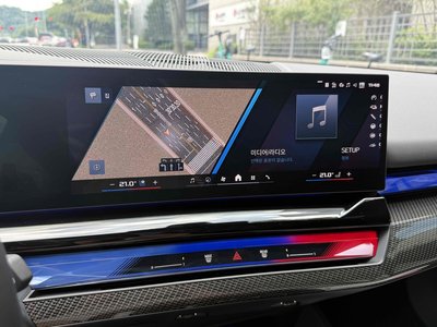 صورة 9 لـ 2026 BMW M5