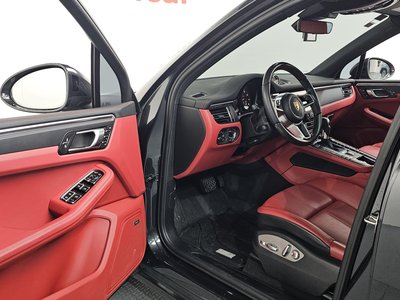 PORSCHE MACAN - 10