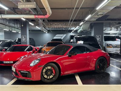 PORSCHE 911 - 1
