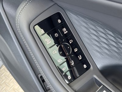 صورة مصغرة 38 لـ 2025 AUDI A5