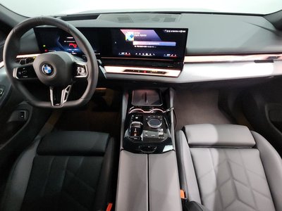 BMW 5 SERIES - 5