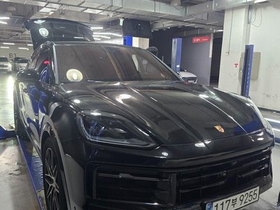 PORSCHE CAYENNE - 3