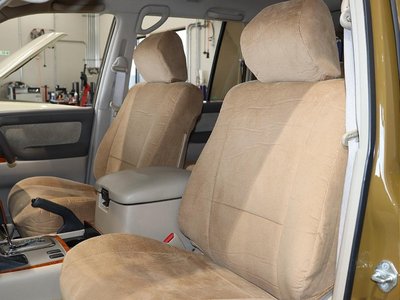 TOYOTA LAND CRUISER 100 - 5