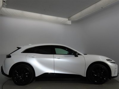 TOYOTA CROWN SPORT - 10