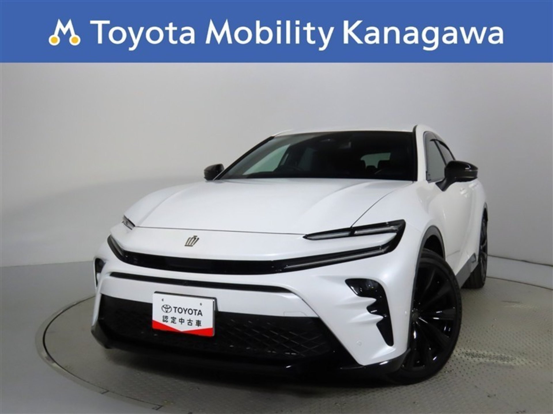 TOYOTA CROWN SPORT - View 1