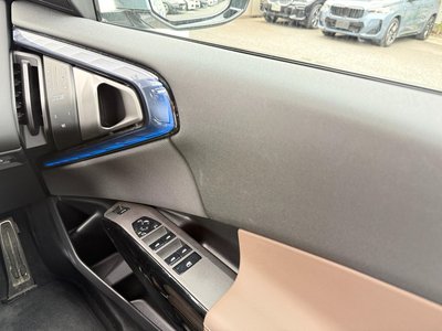 2025 BMW X3 缩略图 23