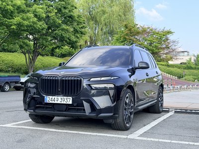 BMW X7 - 1