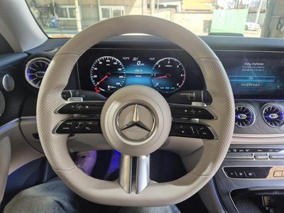 MERCEDES-BENZ E-CLASS - 8