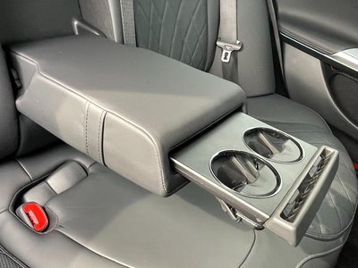 2025 Mercedes-BENZ E-CLASS — миниатюра 22