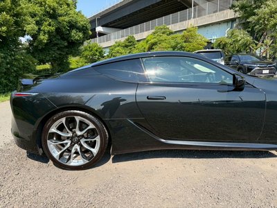 2021 Lexus LC — миниатюра 17