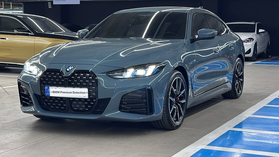 BMW 4 SERIES - View 1