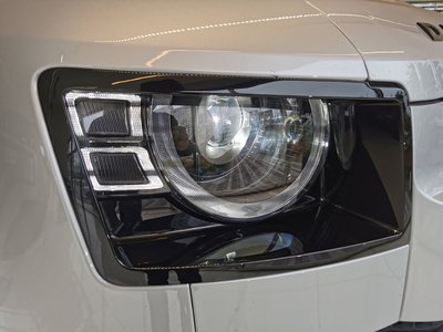 2024 LAND Rover DEFENDER photo 8