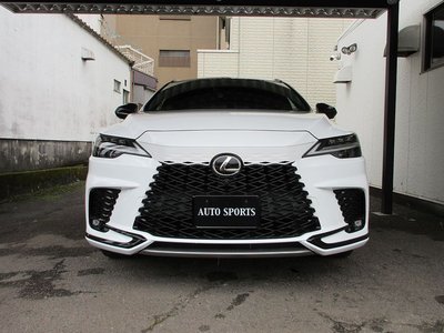 صورة 3 لـ 2023 Lexus RX