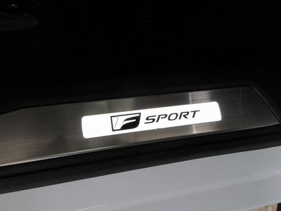 2023 Lexus RX — миниатюра 23