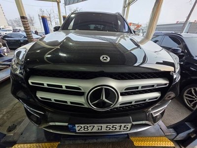 MERCEDES-BENZ GLS - 2