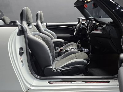صورة مصغرة 16 لـ 2024 MINI COOPER S CONVERTIBLE