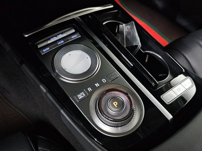 صورة مصغرة 12 لـ 2022 Genesis ELECTRIFIED G80 (RG3)