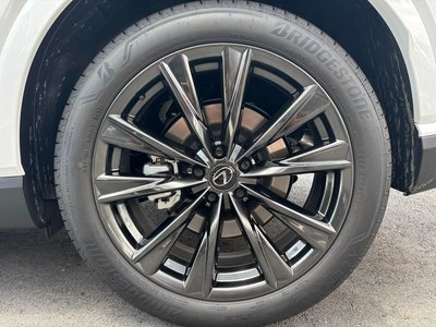 صورة مصغرة 43 لـ 2024 Lexus RX