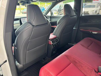 صورة مصغرة 39 لـ 2024 Lexus RX