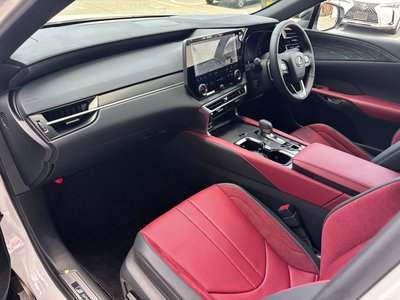 صورة مصغرة 40 لـ 2024 Lexus RX