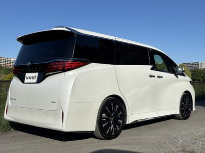 TOYOTA ALPHARD - 8