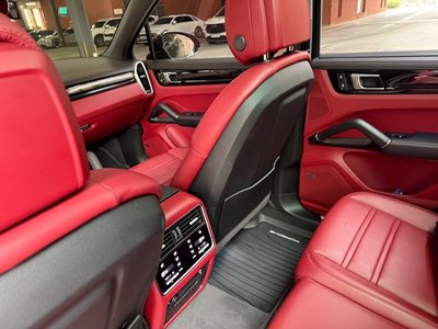 صورة مصغرة 11 لـ 2023 Porsche CAYENNE