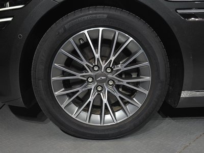 GENESIS G80 (RG3) - 6
