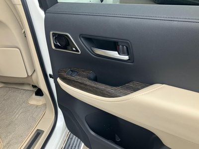 2023 Toyota LAND CRUISER 300 缩略图 18