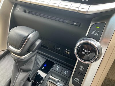 2023 Toyota LAND CRUISER 300 缩略图 46