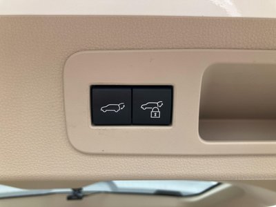 2023 Toyota LAND CRUISER 300 缩略图 60
