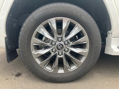 2023 Toyota LAND CRUISER 300 缩略图 63