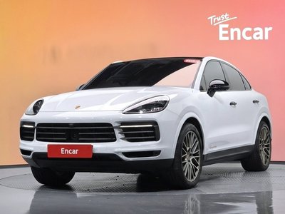 PORSCHE CAYENNE - 1