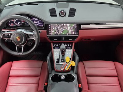 PORSCHE CAYENNE - 5