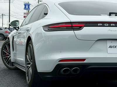 PORSCHE PANAMERA - 7