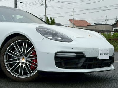 PORSCHE PANAMERA - 5