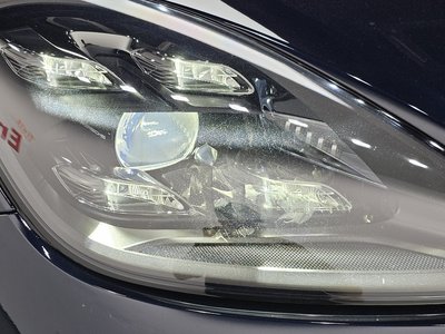 صورة 9 لـ 2019 Porsche CAYENNE