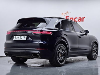 صورة 3 لـ 2019 Porsche CAYENNE