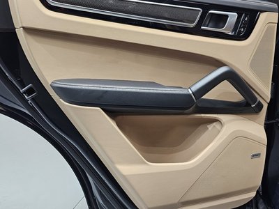 صورة مصغرة 15 لـ 2019 Porsche CAYENNE