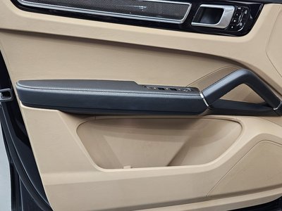 صورة مصغرة 24 لـ 2019 Porsche CAYENNE
